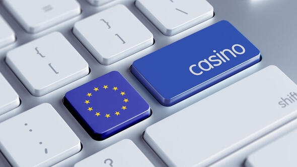 Online Kasina Vše, co potřebujete vědět o hraní online